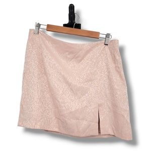 House Of Harlow 1960 Women's Patterned Mini Skirt With Small Slit Size Medium